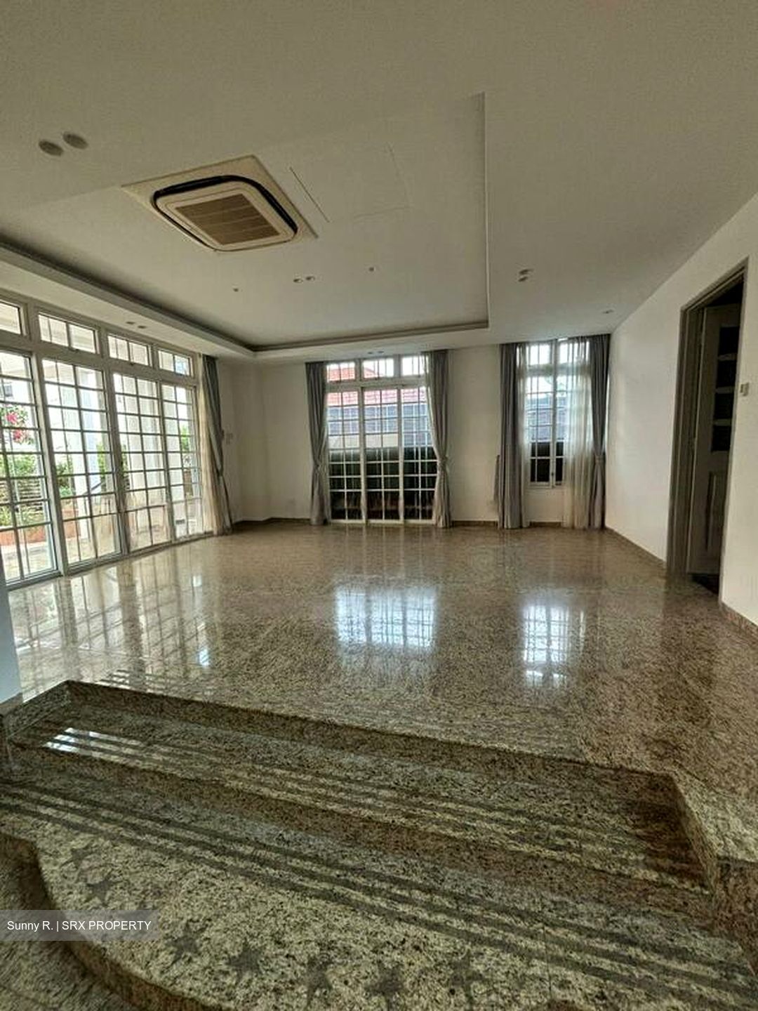 Haig Road (D15), Detached #467640941